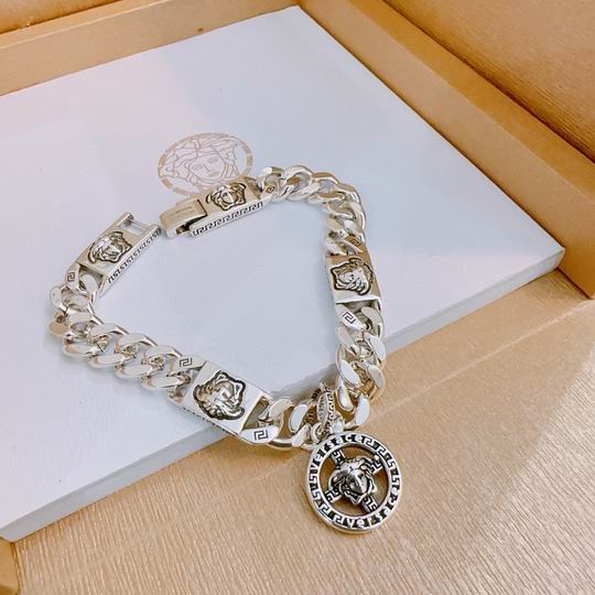 Versace bracelet 12lyh289